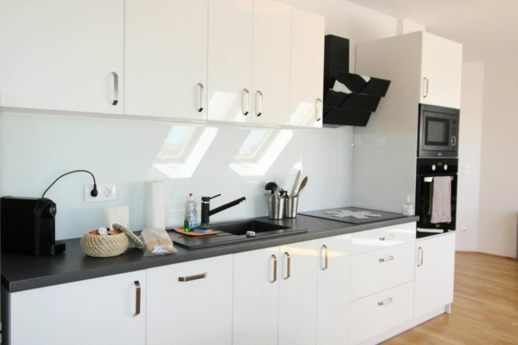 Appartamento Penthouse With Amazing Terrace L Lf42 Vienna Esterno foto